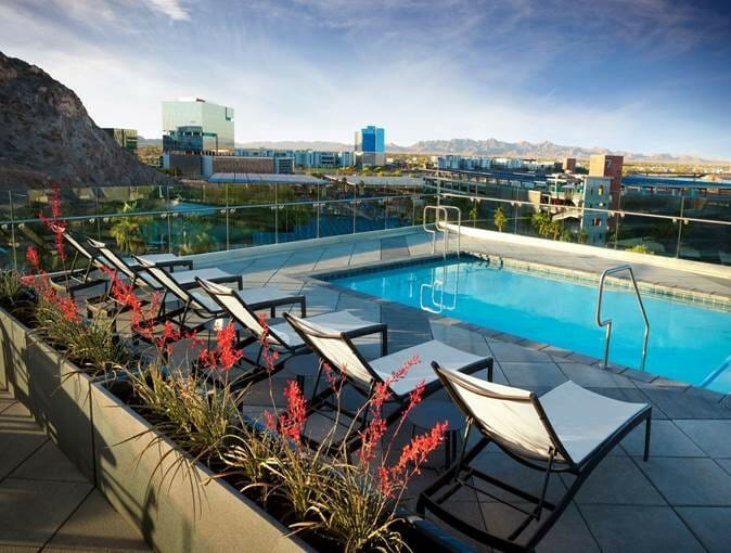 Hyatt House Tempe/Phoenix:University rooftop pool