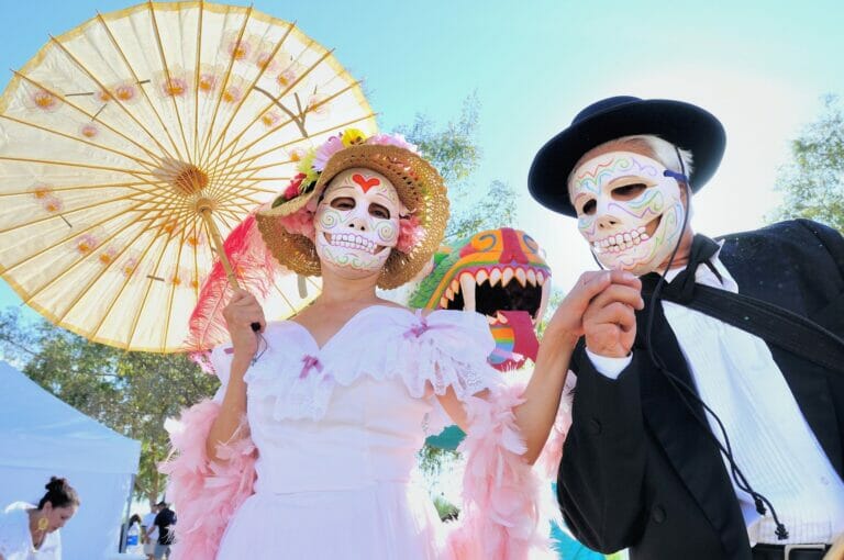 Dia De Los Muertos Phoenix Festival | Tempe Tourism